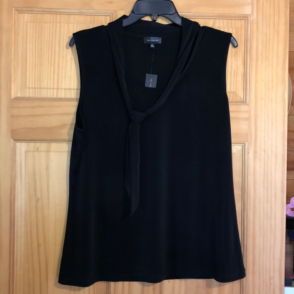 Black sleeveless top